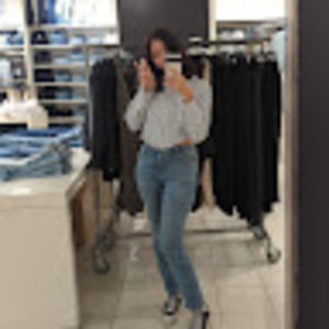 Meet your Posher, Renata